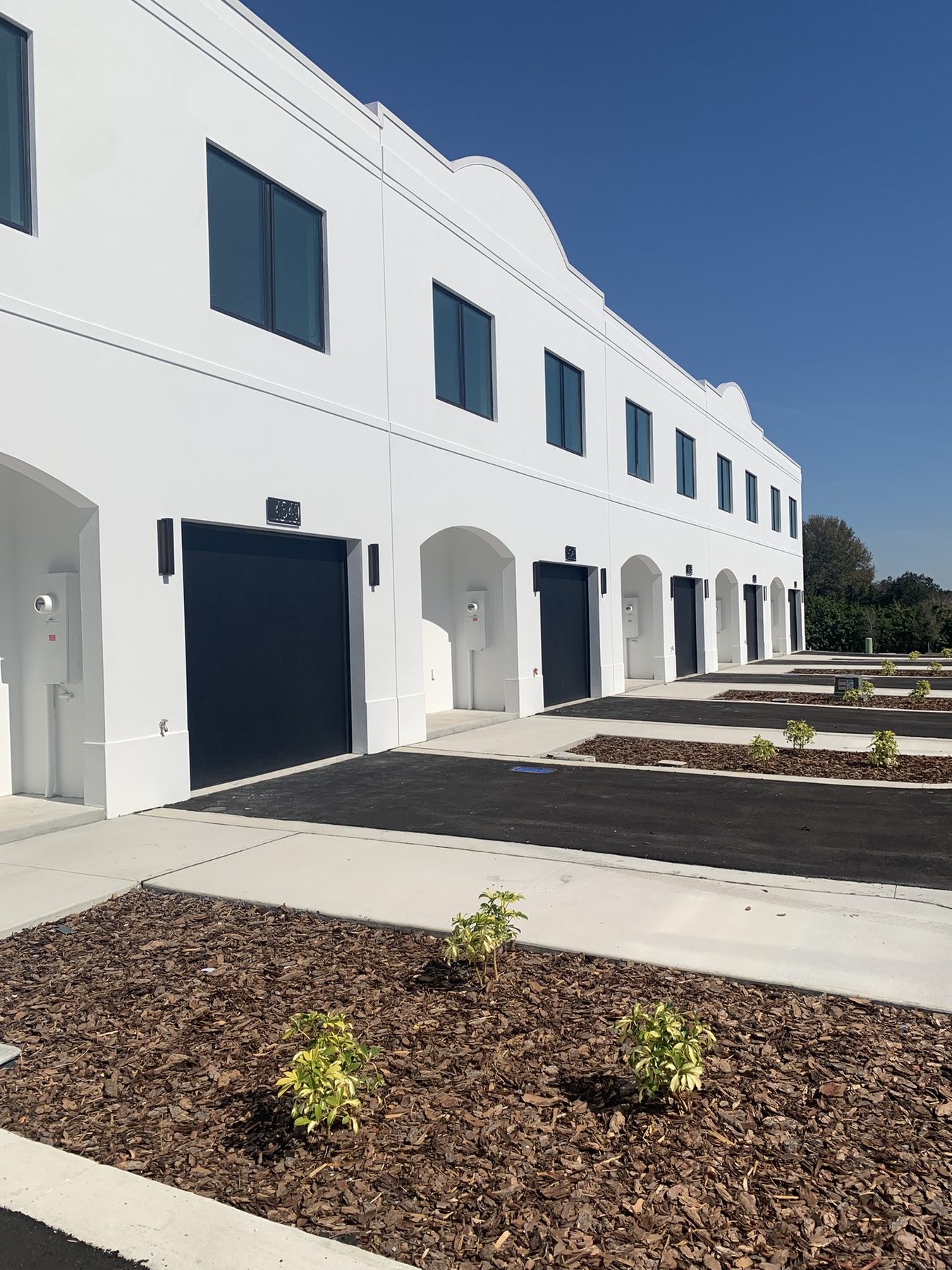 Gardens at Diana Point — Building Exterior